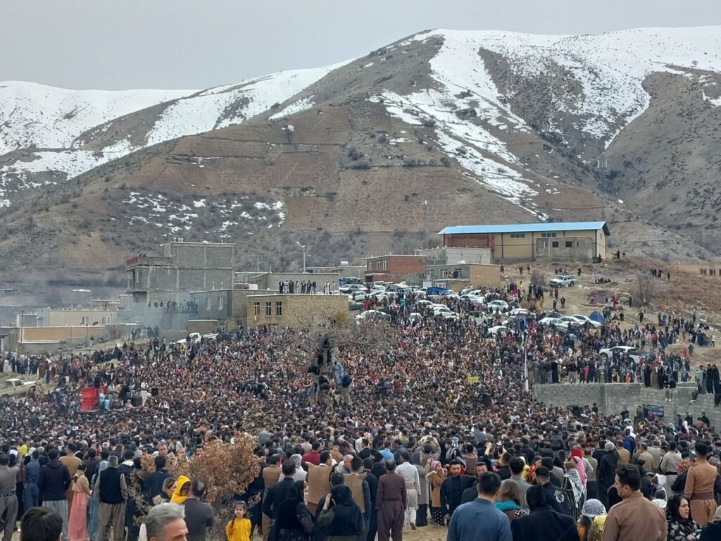 مراسم جشن نوروز روستای چشمیدر هورامان 1404