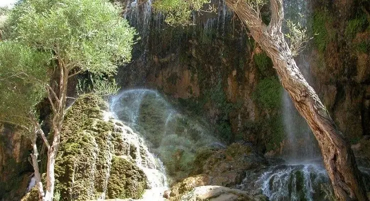 جاهای دیدنی جلفا؛ ۱۰ جاذبه برتر و نکات سفر 3 جاهای دیدنی جلفا؛ ۱۰ جاذبه برتر و نکات سفر