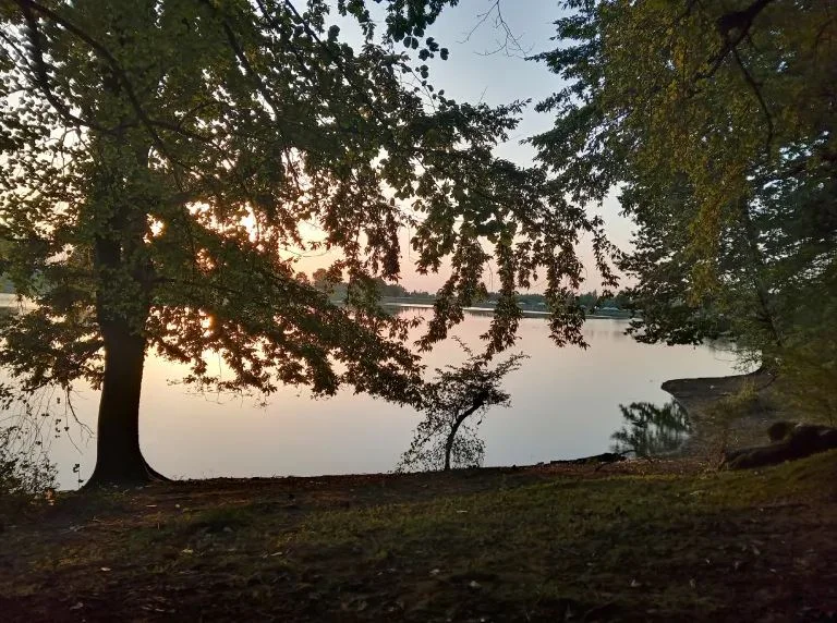 دریاچه نورماس: همه چیز درباره این نگین پنهان شمال! 4 دریاچه نورماس: همه چیز درباره این نگین پنهان شمال!