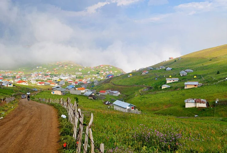 سورتمه سواری تالش: هیجان انگیزترین تفریح گیلان! 3 سورتمه سواری تالش: هیجان انگیزترین تفریح گیلان!