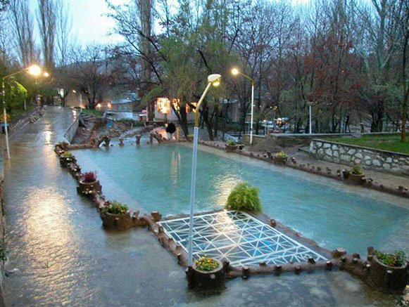 جاهای دیدنی گلپایگان؛ سفر به قلب طبیعت و تاریخ 4 پارک جنگلی گلپایگان