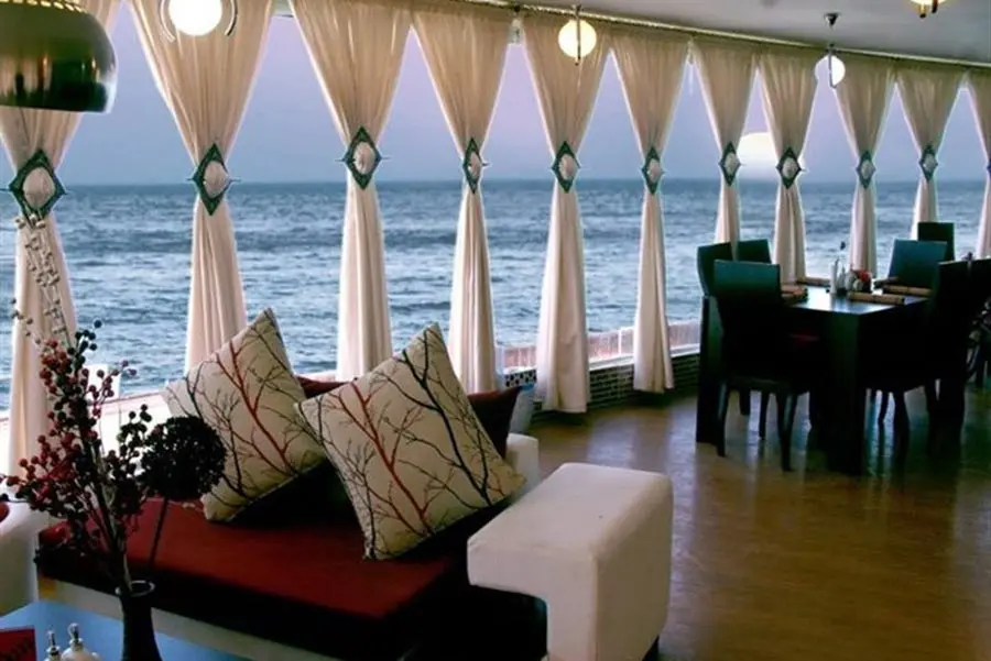 بهترین رستوران‌های بوشهر؛ لیست 15+ جای عالی برای غذاهای محلی