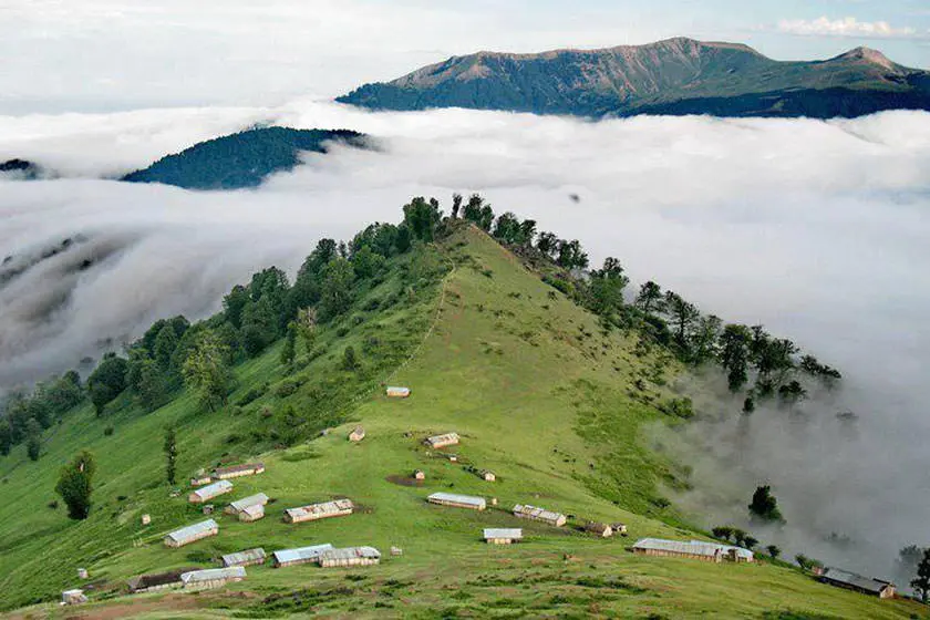 جاهای دیدنی فومن: راهنمای سفر به شهر کلوچه