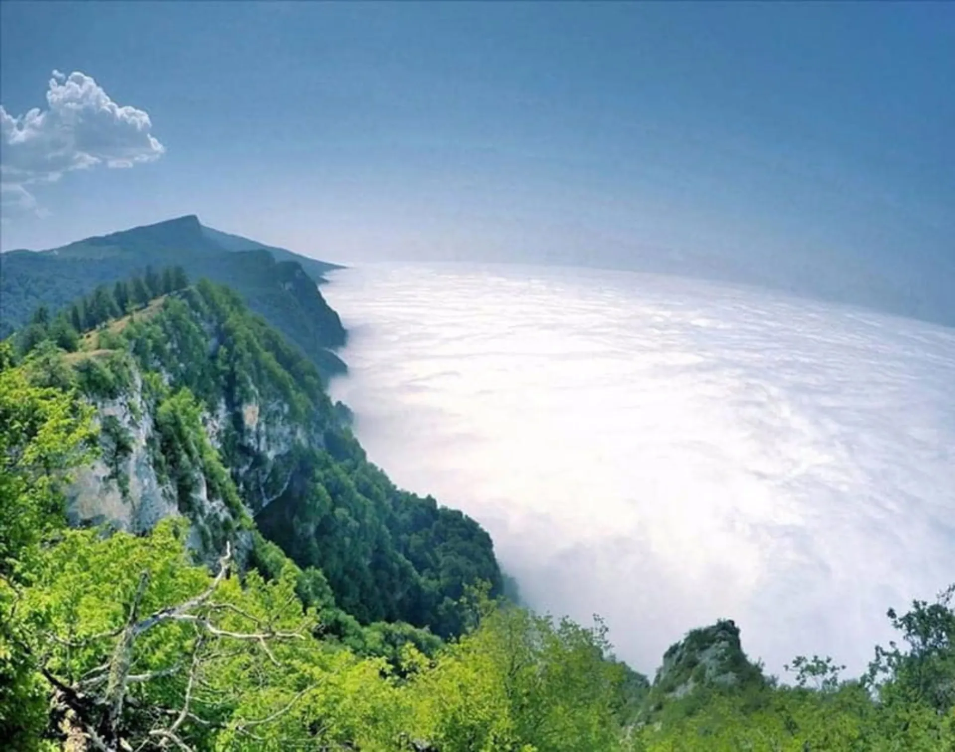 درازا، روستای بکر و توریستی ایران: راهنمای سفر 1 روستای درازنو گلستان