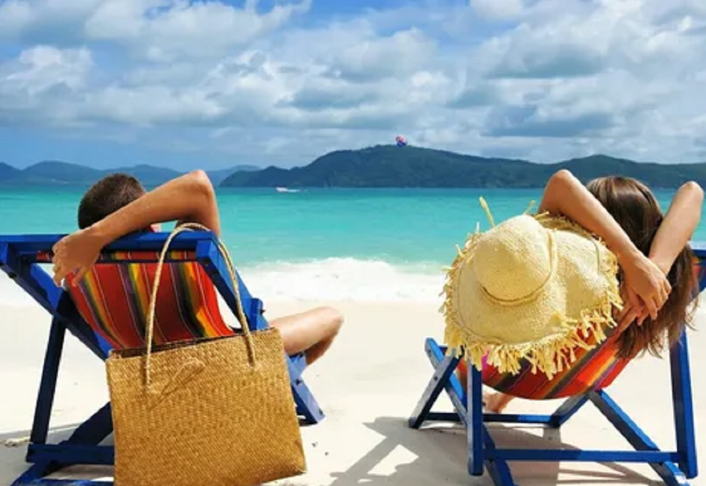 بلک فرایدی: تخفیف‌های شگفت‌انگیز اقامتگاه‌ها در اتاقک