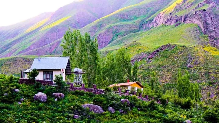 فشم: بهترین جاذبه ها، دیدنی ها و جاهای تفریحی 1 فشم در دامان البرز