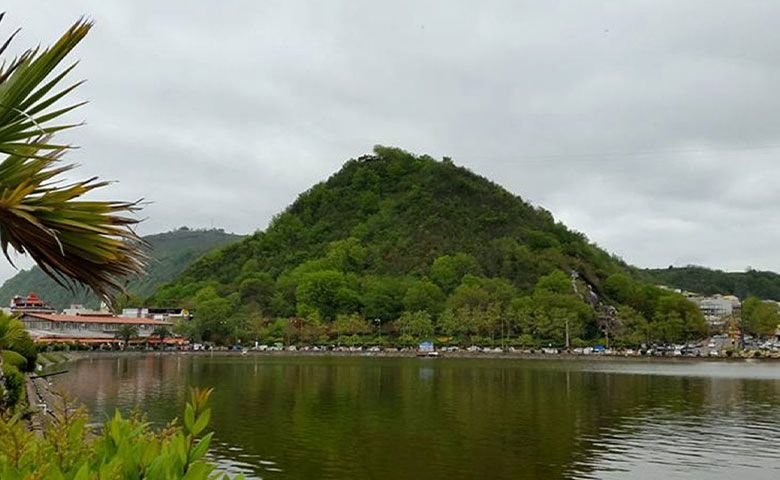 استخر لاهیجان: راهنمای کامل تفریح و اقامت در شمال 4 جاذبههای اطراف استخر لاهیجان