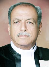 انور احمدپناه — وکیل پایه یک دادگستری در سنندج