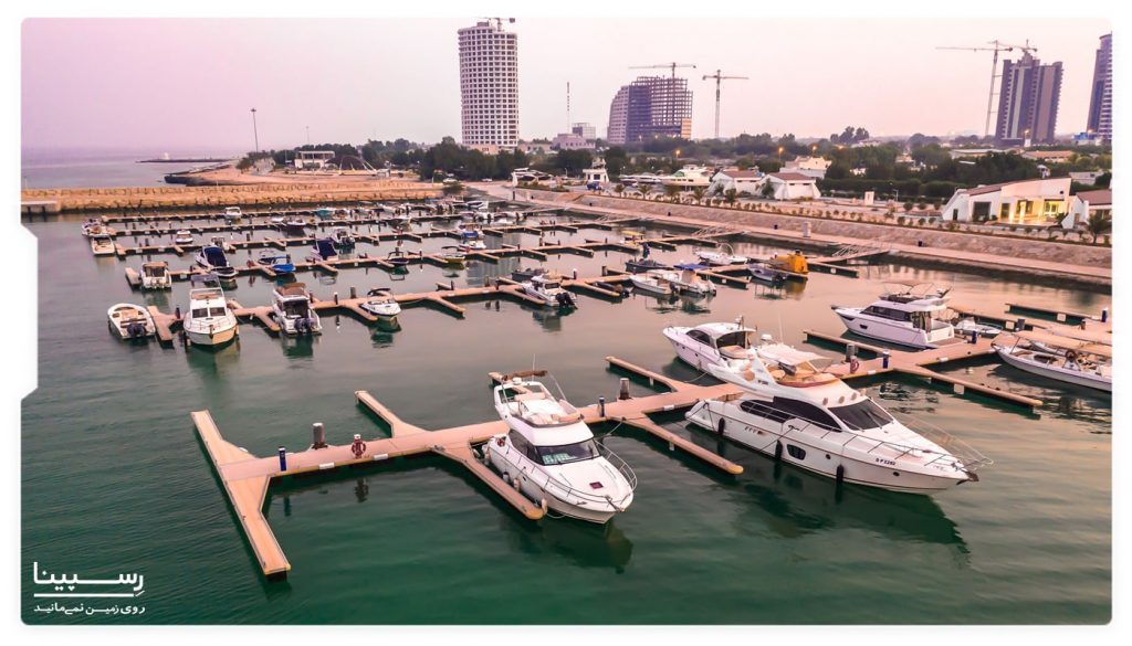 ساحل مارینا کیش: تفریحات، امکانات و بهترین تجربه 1 ساحل مارینا کیش