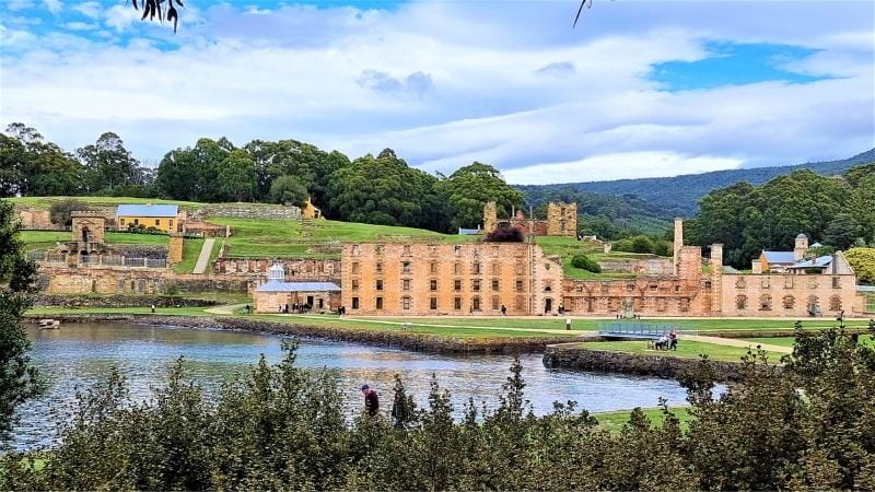 بندرعباس: راهنمای سفر، جاهای دیدنی و اقامت