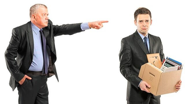اخراج غیرقانونی کارگر چیست؟ | حقوق کارگر، مراحل شکایت و راهحل قانونی 2 اخراج کارگر
