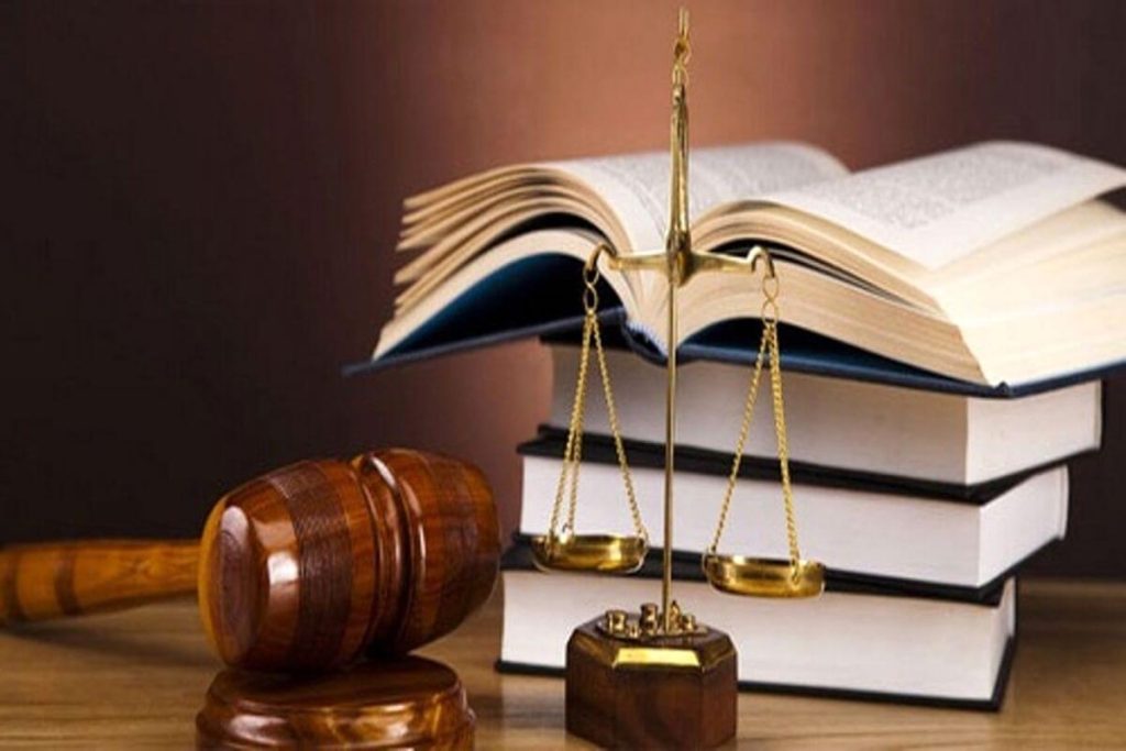 حقوق و تکالیف شهروندان در قانون ایران | راهنمای کامل و ساده 2 حقوق و تکالیف شهروندان